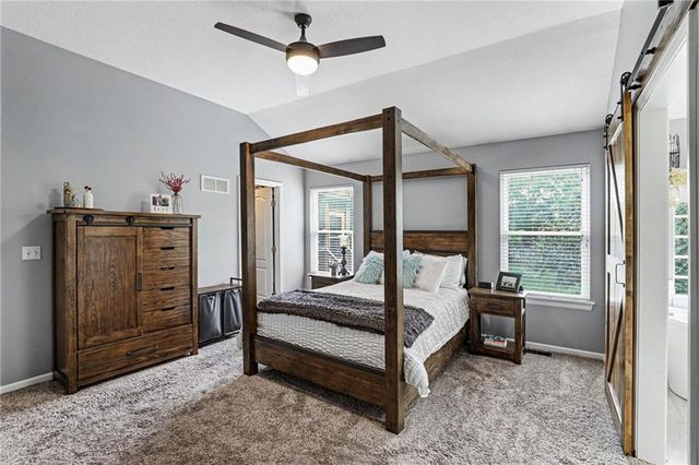 10952 S Emerald Street, Olathe, KS 66062