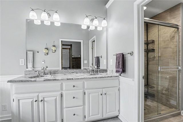 10952 S Emerald Street, Olathe, KS 66062