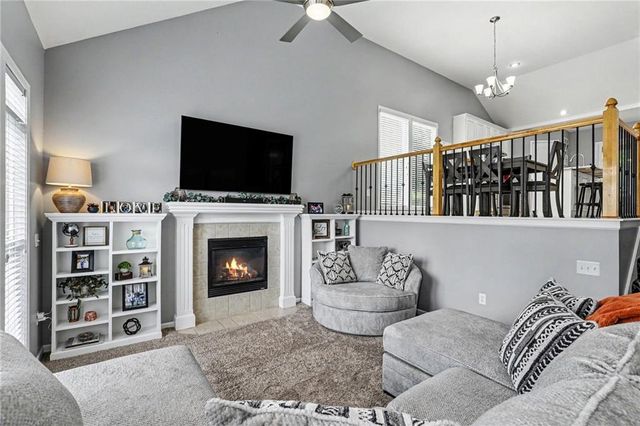 10952 S Emerald Street, Olathe, KS 66062