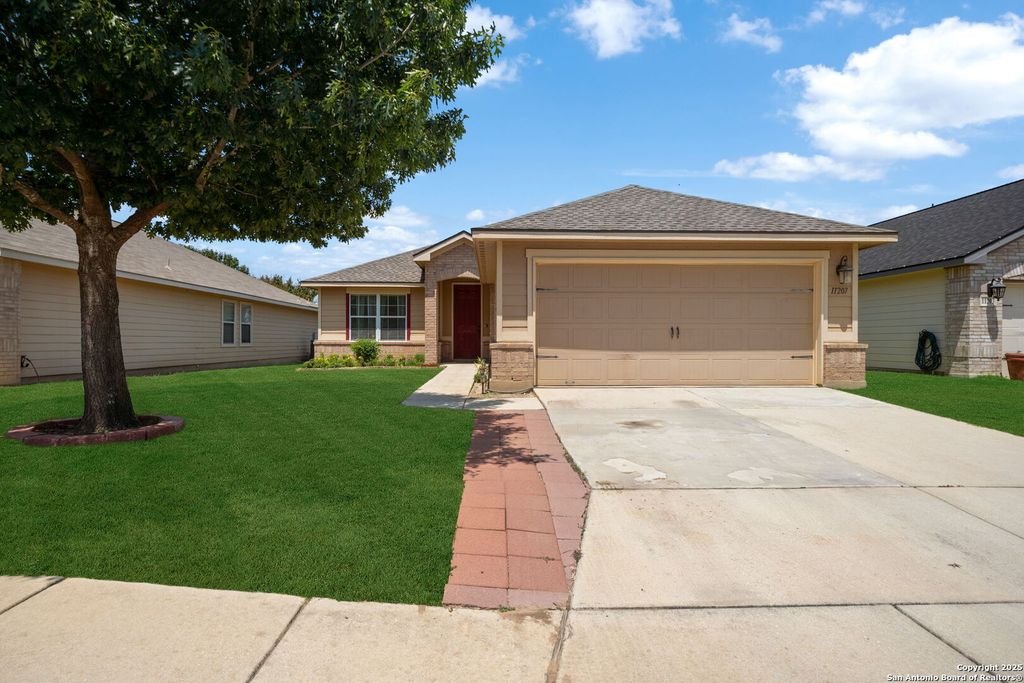 11207 Geneva Ford, San Antonio, TX 78254