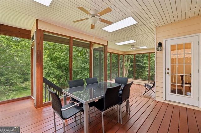 1920 Regency Cove Court, Atlanta, GA 30341