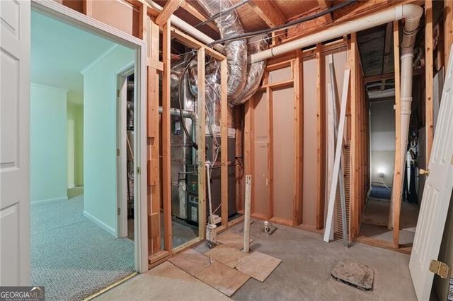 1920 Regency Cove Court, Atlanta, GA 30341