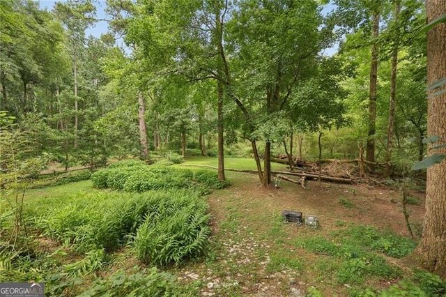 1920 Regency Cove Court, Atlanta, GA 30341