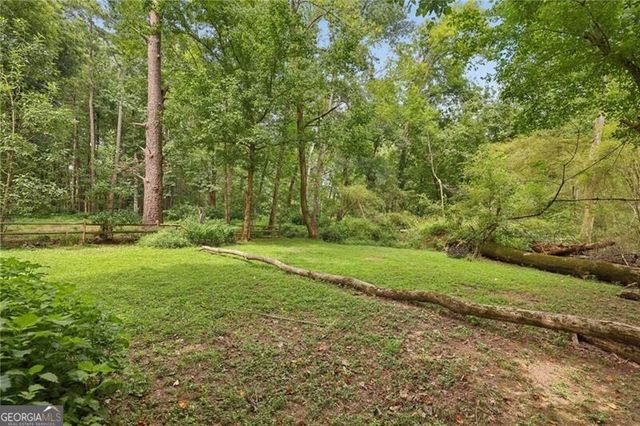 1920 Regency Cove Court, Atlanta, GA 30341