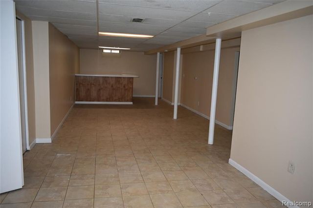 23825 Johnston Avenue, Eastpointe, MI 48021