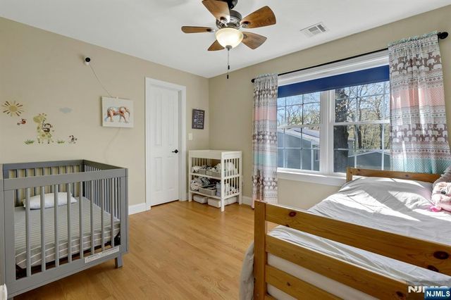 317 Stag Hill Road, Mahwah, NJ 07430