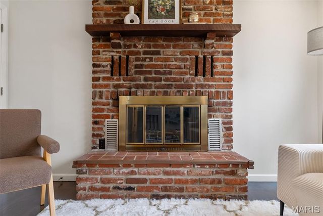 12 Lennox Terrace, Maryland Heights, MO 63043