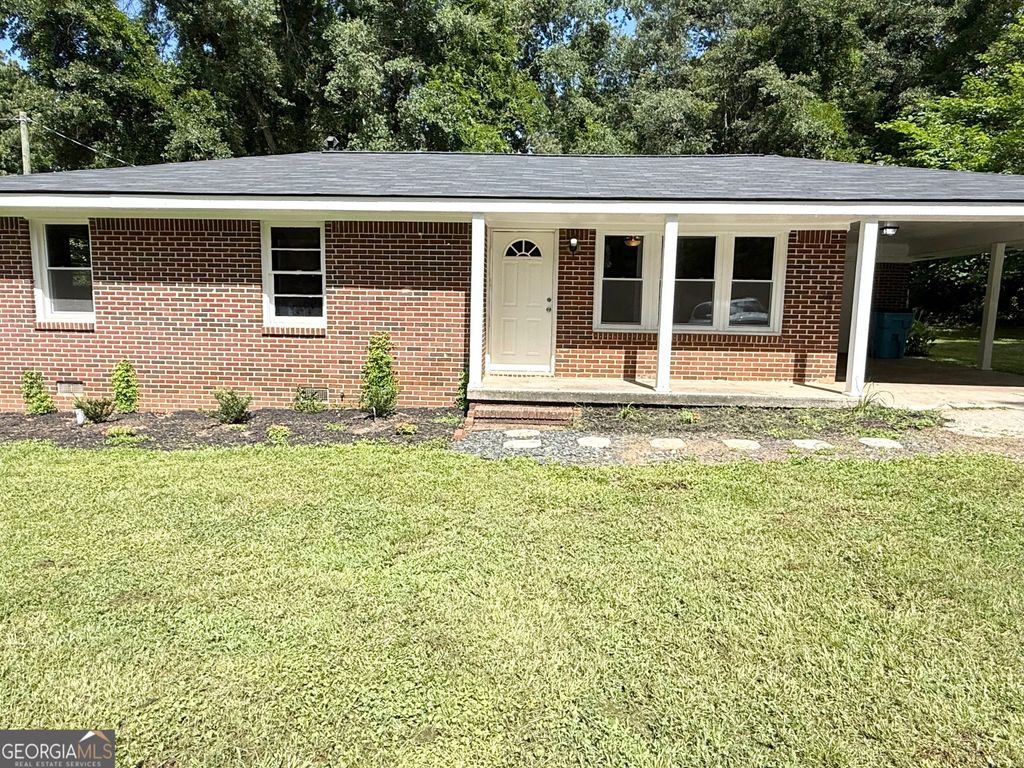 882 Campbell Road, Covington, GA 30014