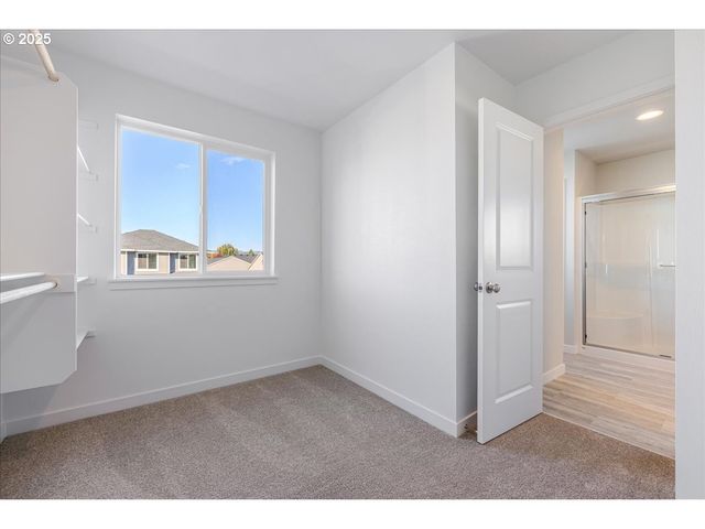 415 S Elm St, Yamhill, OR 97148