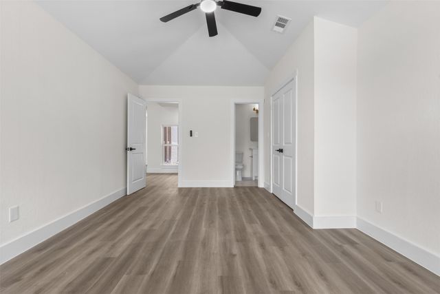 5000 Edgewater Drive, Rowlett, TX 75088