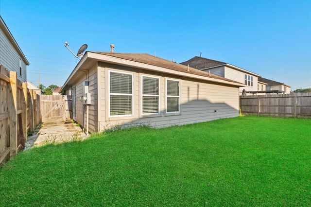 11742 Green Coral Drive, Houston, TX 77044