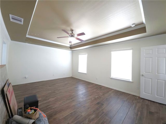 7242 High Gun Dr, Corpus Christi, TX 78414