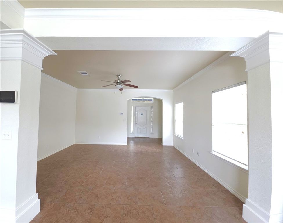7242 High Gun Dr, Corpus Christi, TX 78414 — photo 5