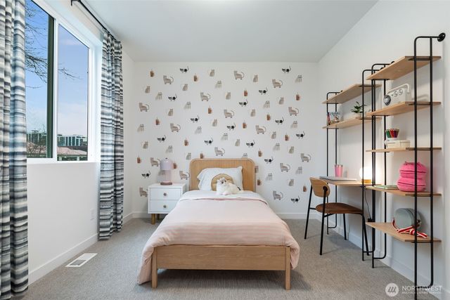 1142 129th Court NE, Bellevue, WA 98005