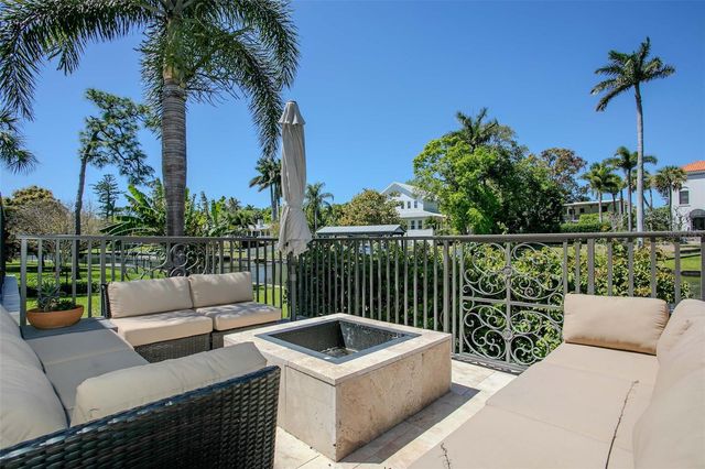 110 39TH STREET COURT NW, Bradenton, FL 34205