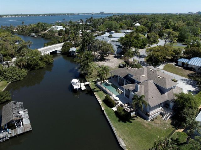 110 39TH STREET COURT NW, Bradenton, FL 34205