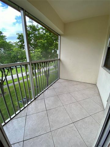 12850 SW 4th Ct 413I, Pembroke Pines, FL 33027