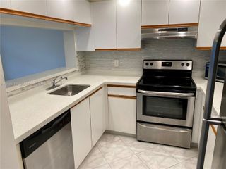 12850 SW 4th Ct 413I, Pembroke Pines, FL 33027