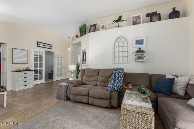 3633 W ESCUDA Drive, Glendale, AZ 85308