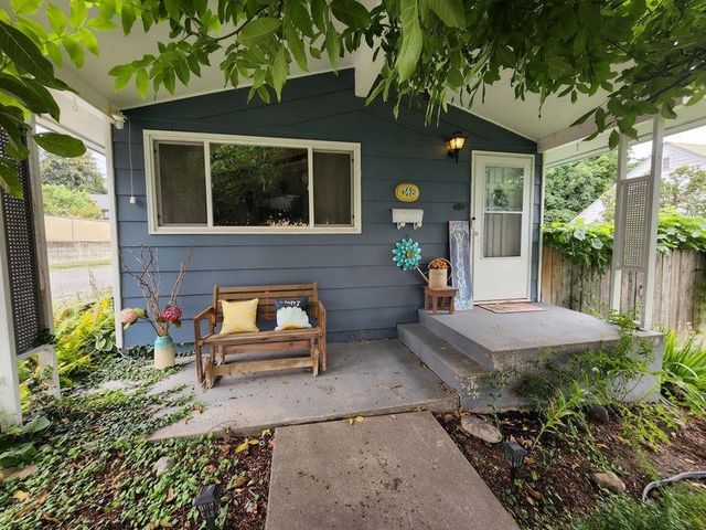 748 E Birch Ave, Colville, WA 99114