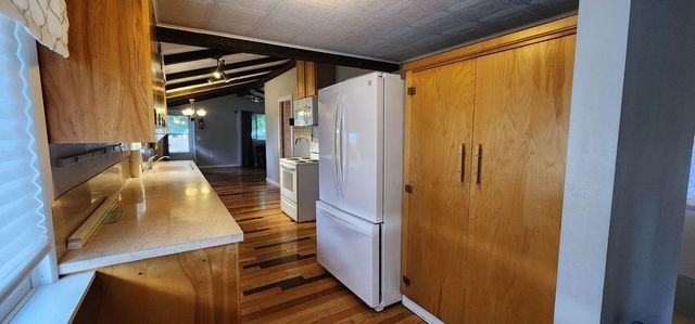 748 E Birch Ave, Colville, WA 99114