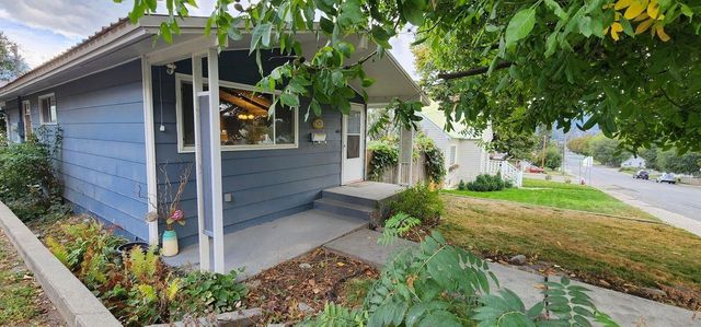 748 E Birch Ave, Colville, WA 99114