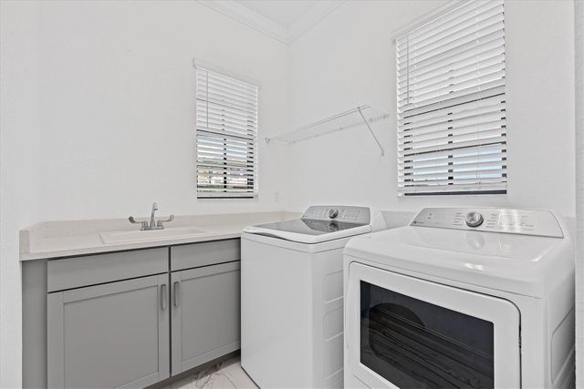 11855 SW 13th Court, Pembroke Pines, FL 33025