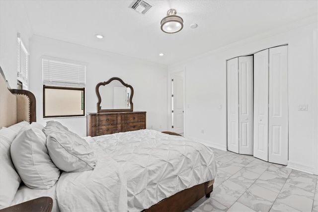 11855 SW 13th Court, Pembroke Pines, FL 33025