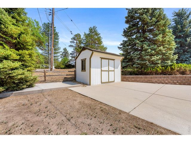 1754 36th Ave Ct, Greeley, CO 80634
