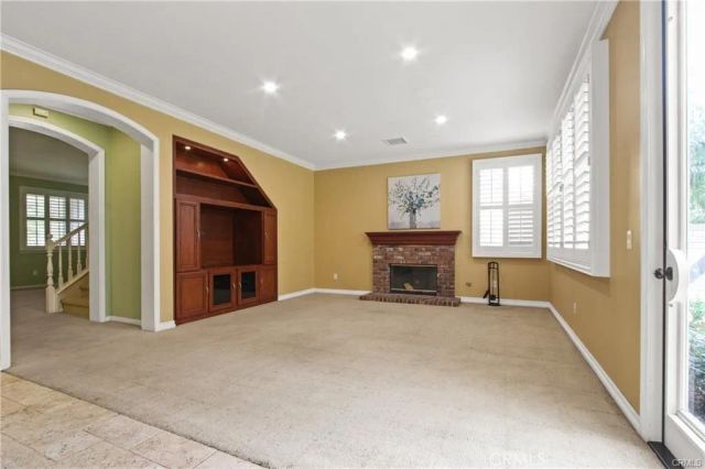 823 Canterbury Lane, San Dimas, CA 91773