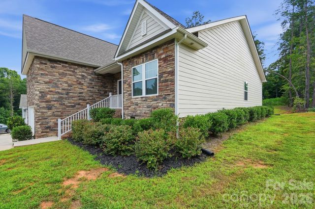 8149 Long Island Road, Catawba, NC 28609