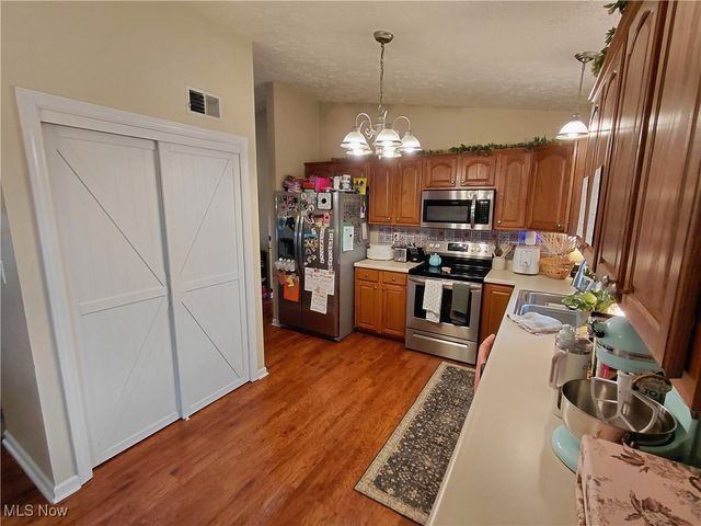 482 Bantam Ridge Road, Wintersville, OH 43953