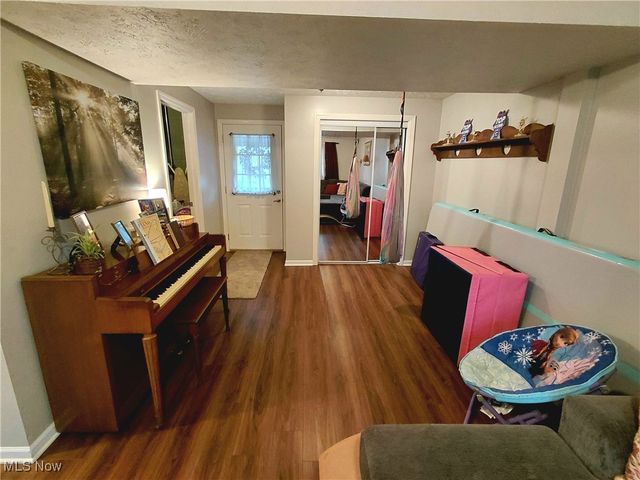 482 Bantam Ridge Road, Wintersville, OH 43953