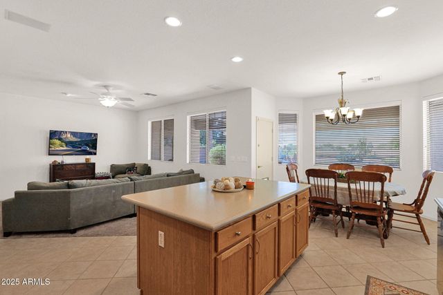 718 S 120TH Avenue, Avondale, AZ 85323