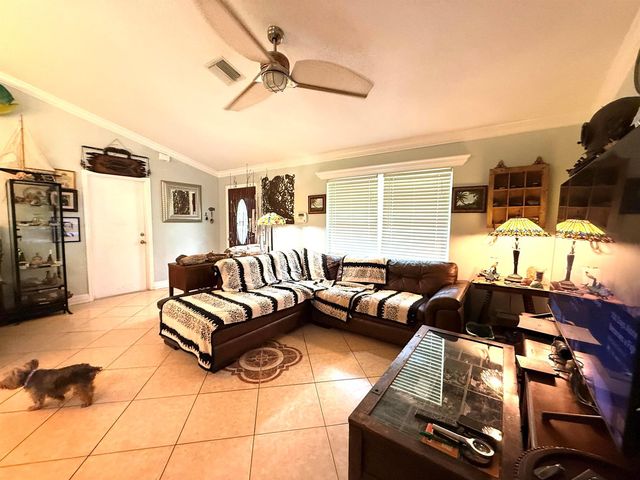 13348 63rd Lane N, West Palm Beach, FL 33412