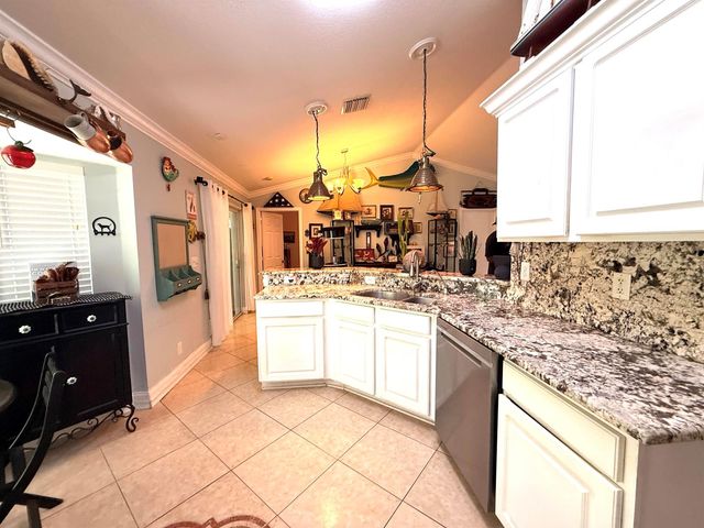 13348 63rd Lane N, West Palm Beach, FL 33412
