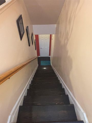 165 Commodore Circle W, Arverne, NY 11692