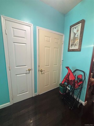 165 Commodore Circle W, Arverne, NY 11692