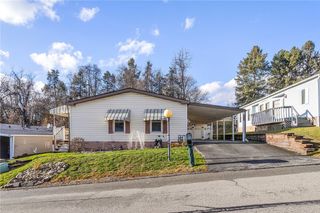 210 Meadow Ln, Murrysville, PA 15668