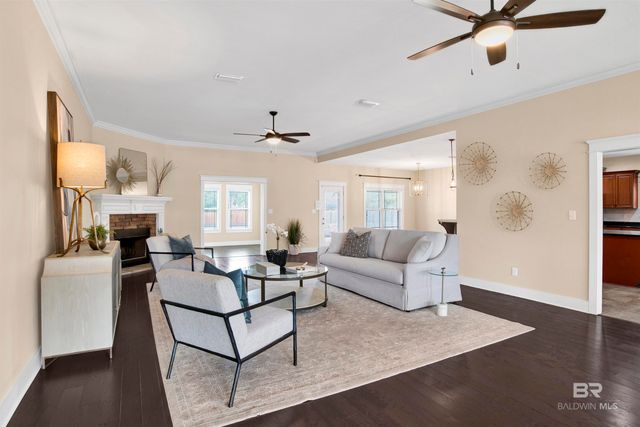 323 Wakefield Avenue, Fairhope, AL 36532