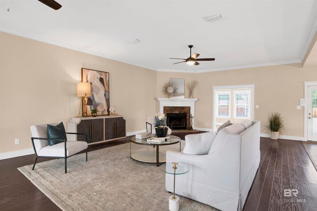 323 Wakefield Avenue, Fairhope, AL 36532