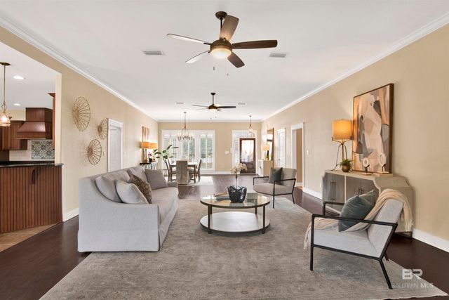 323 Wakefield Avenue, Fairhope, AL 36532