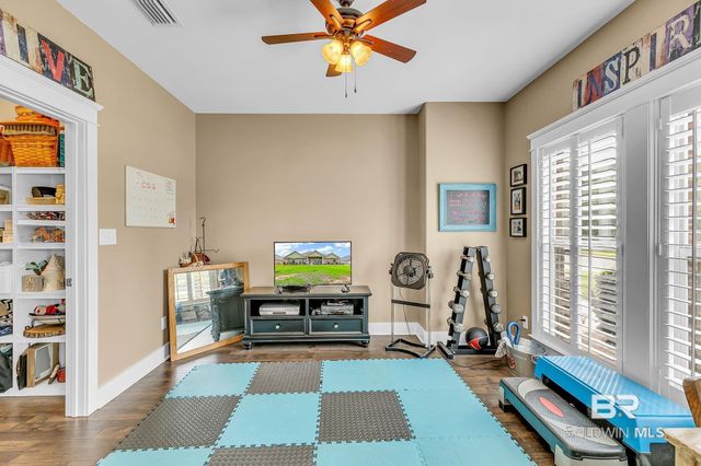 323 Wakefield Avenue, Fairhope, AL 36532