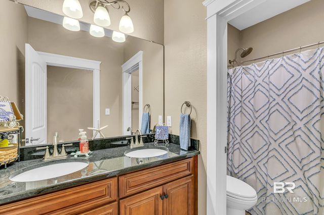 323 Wakefield Avenue, Fairhope, AL 36532