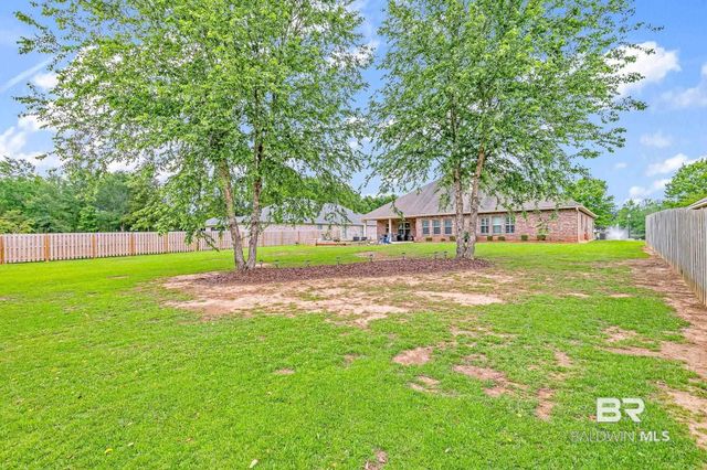 323 Wakefield Avenue, Fairhope, AL 36532