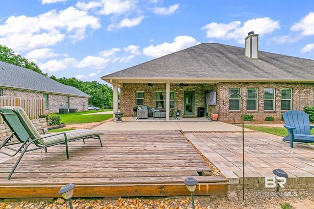 323 Wakefield Avenue, Fairhope, AL 36532