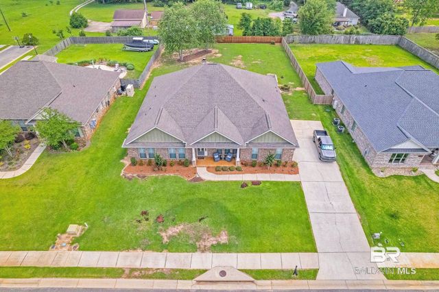 323 Wakefield Avenue, Fairhope, AL 36532