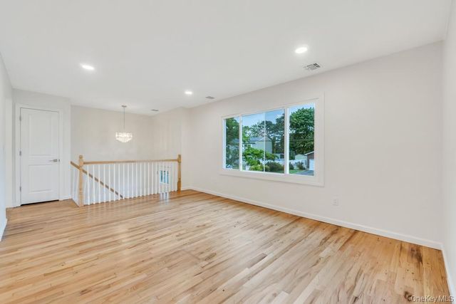 46 Jamaica Avenue, Wyandanch, NY 11798