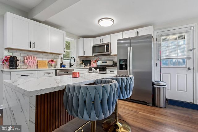 99 HICKORY AVE, Mantua, NJ 08051