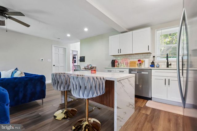 99 HICKORY AVE, Mantua, NJ 08051